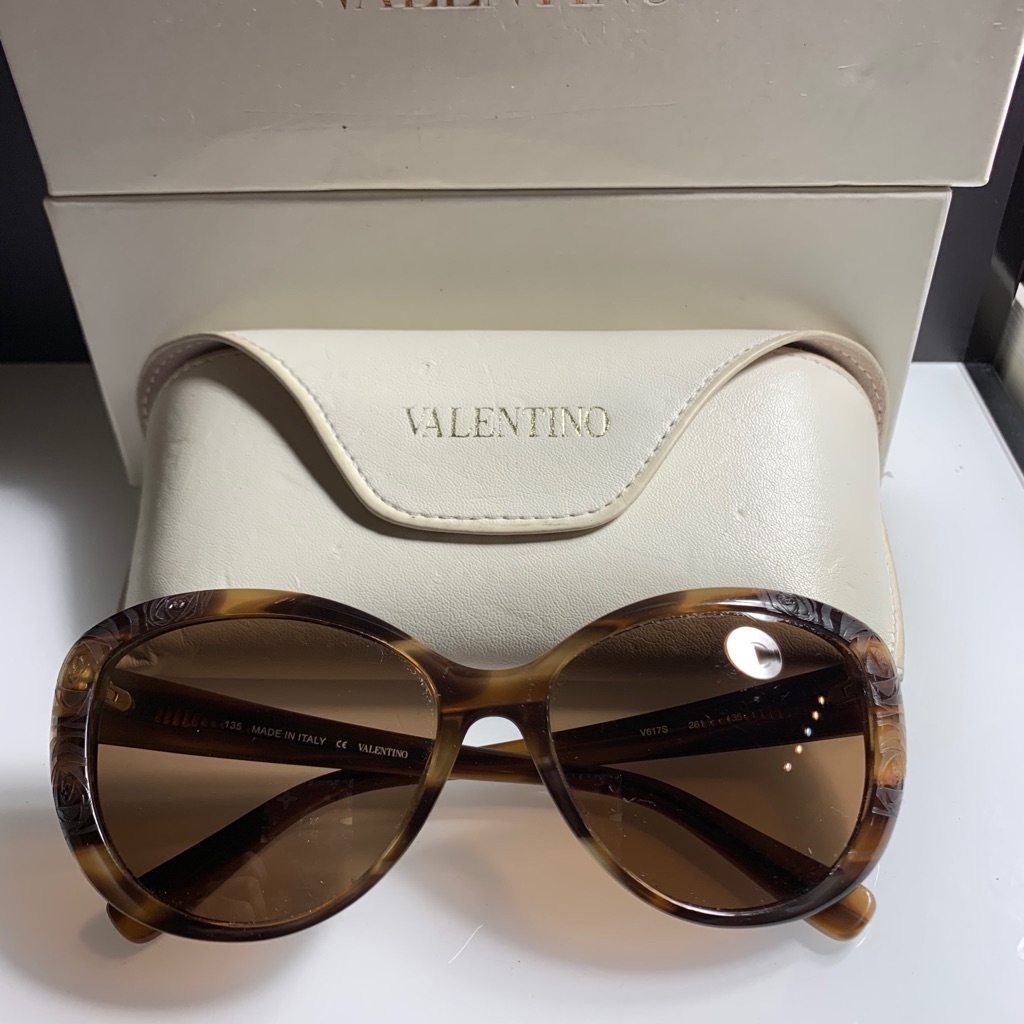 Valentino Sunglasses V617s 261 135